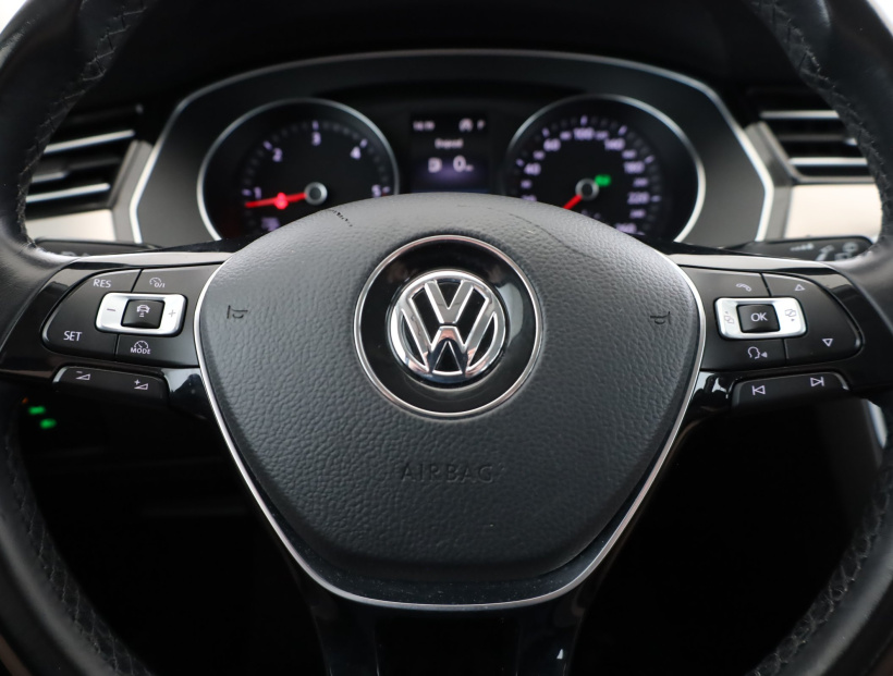 Volkswagen Passat, 2018