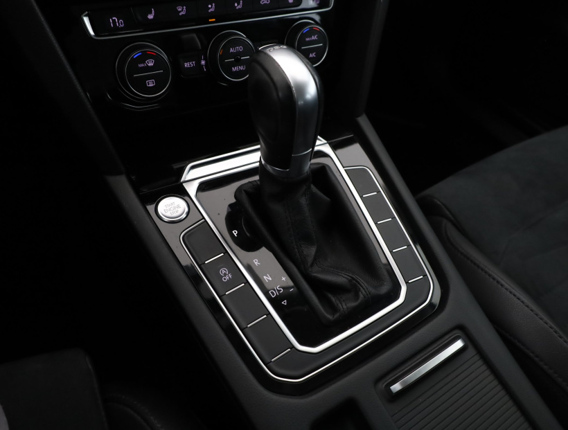 Volkswagen Passat, 2018