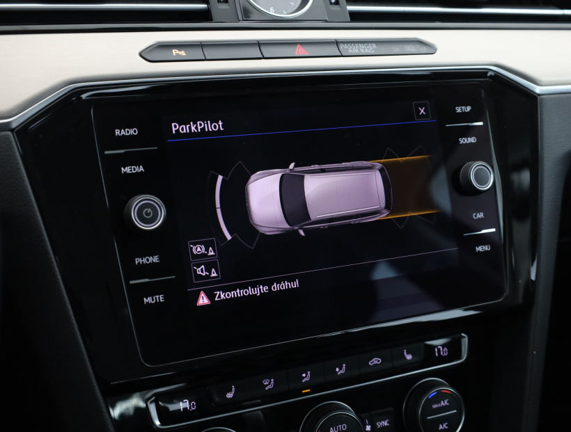 Volkswagen Passat, 2018