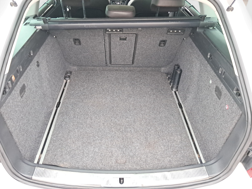 Škoda Superb, 2013
