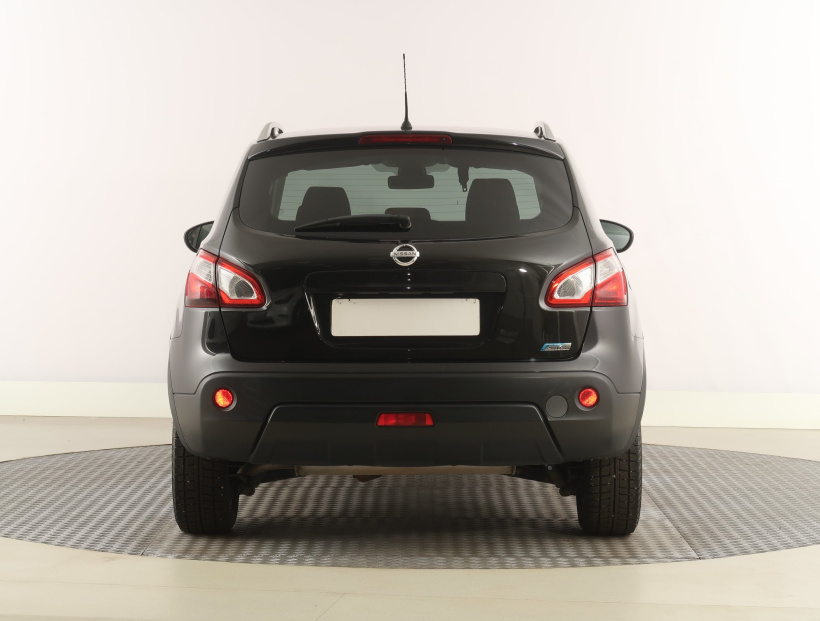 Nissan Qashqai, 2011