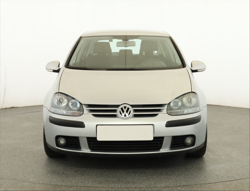 Volkswagen Golf, 2003