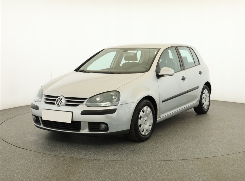 Volkswagen Golf, 2003
