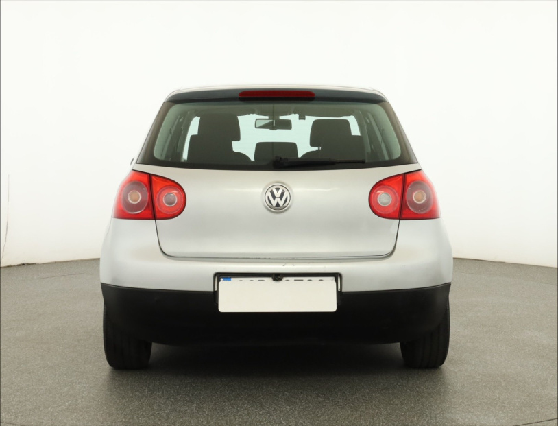 Volkswagen Golf, 2003