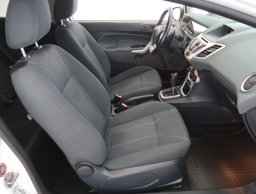 Ford Fiesta, 2011