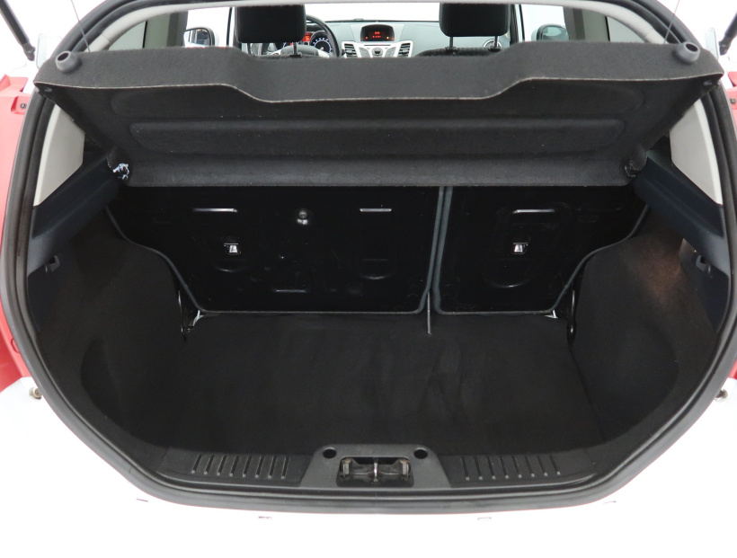 Ford Fiesta, 2011