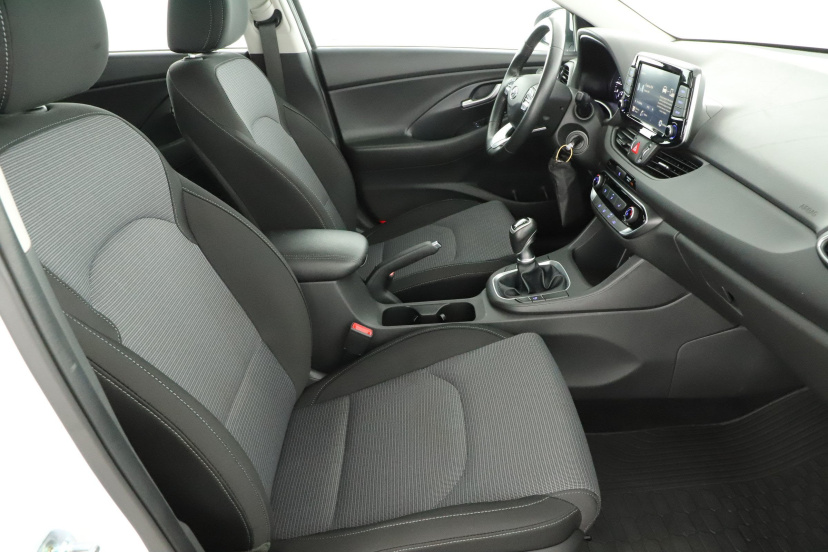 Hyundai i30, 2021