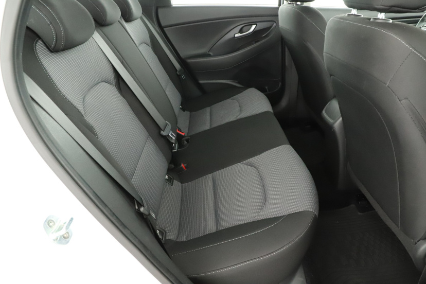 Hyundai i30, 2021
