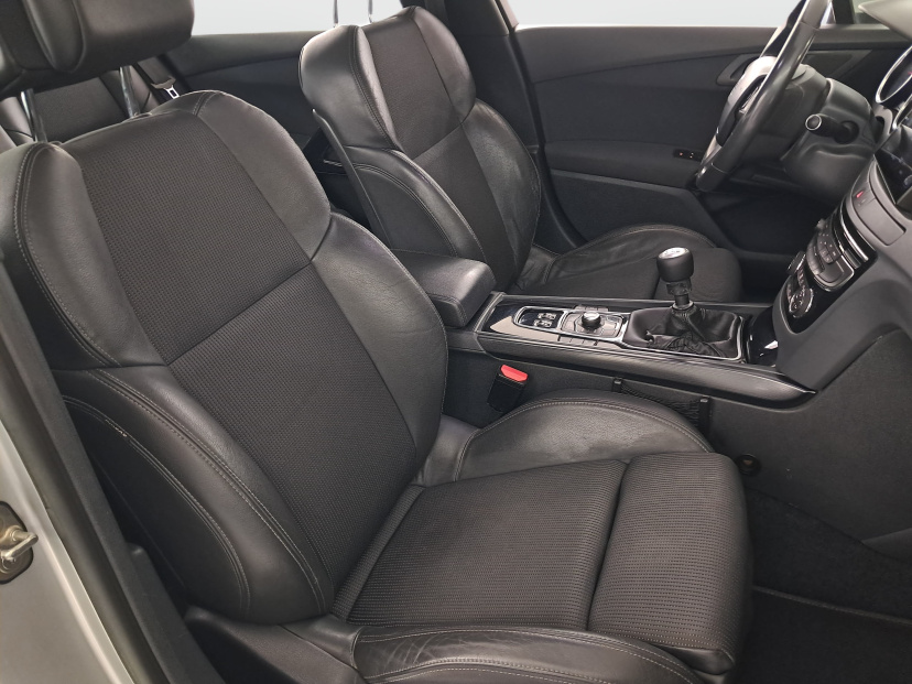 Peugeot 508, 2011