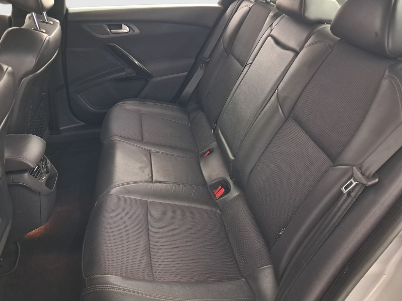 Peugeot 508, 2011