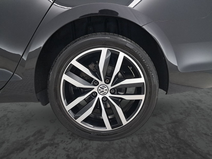 Volkswagen Golf, 2019