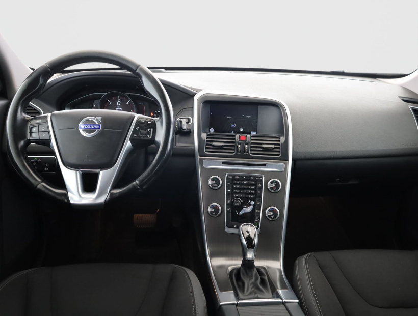 Volvo XC60, 2015