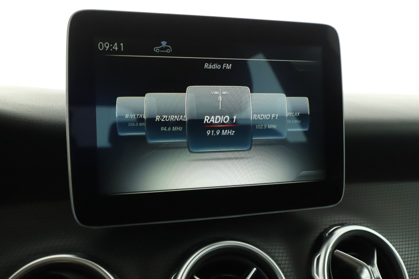 Mercedes-Benz GLA, 2017