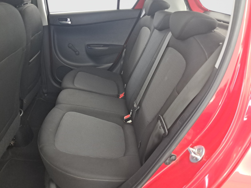 Hyundai i20, 2013
