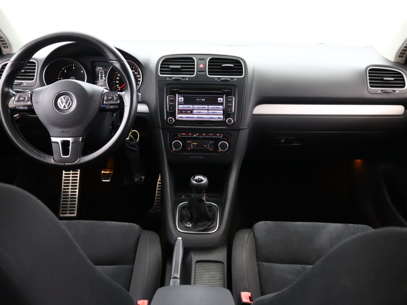 Volkswagen Golf, 2011