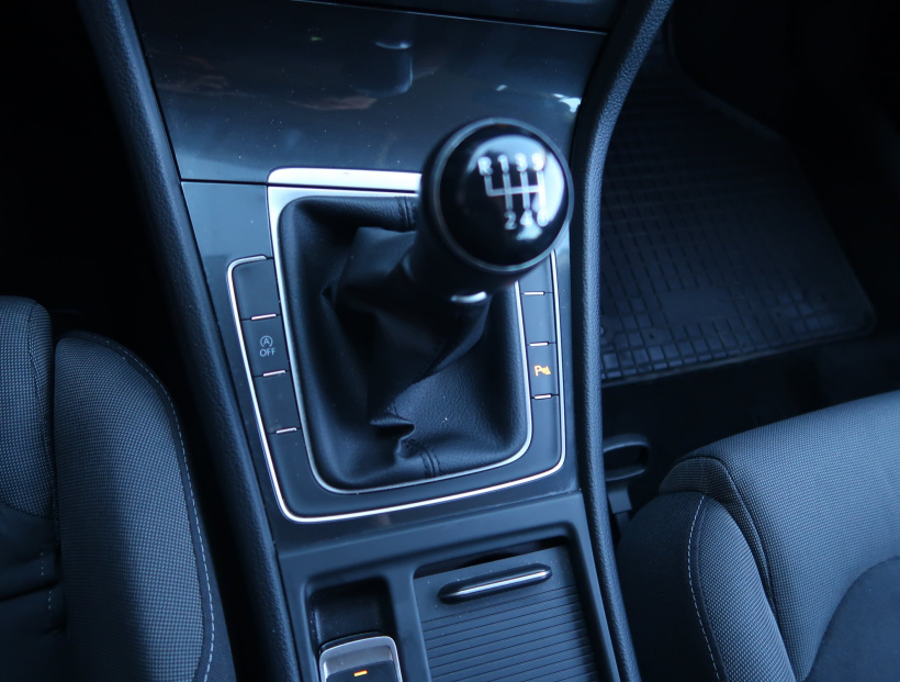 Volkswagen Golf, 2020