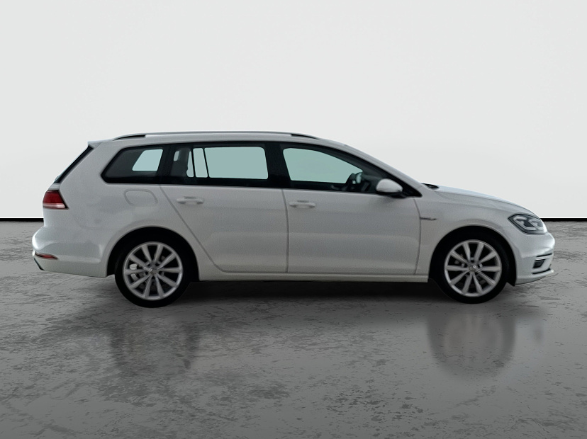 Volkswagen Golf, 2020