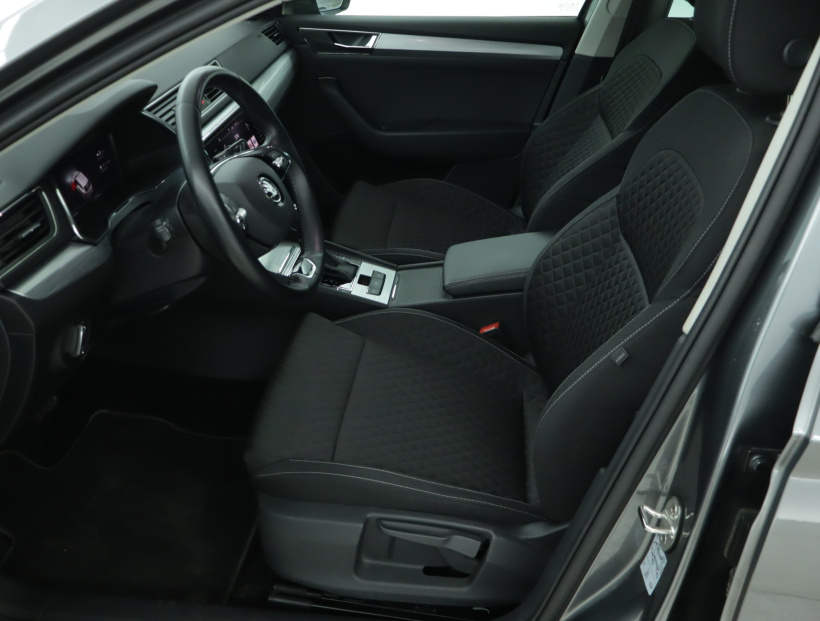 Škoda Superb, 2022