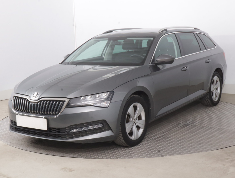 Škoda Superb, 2022