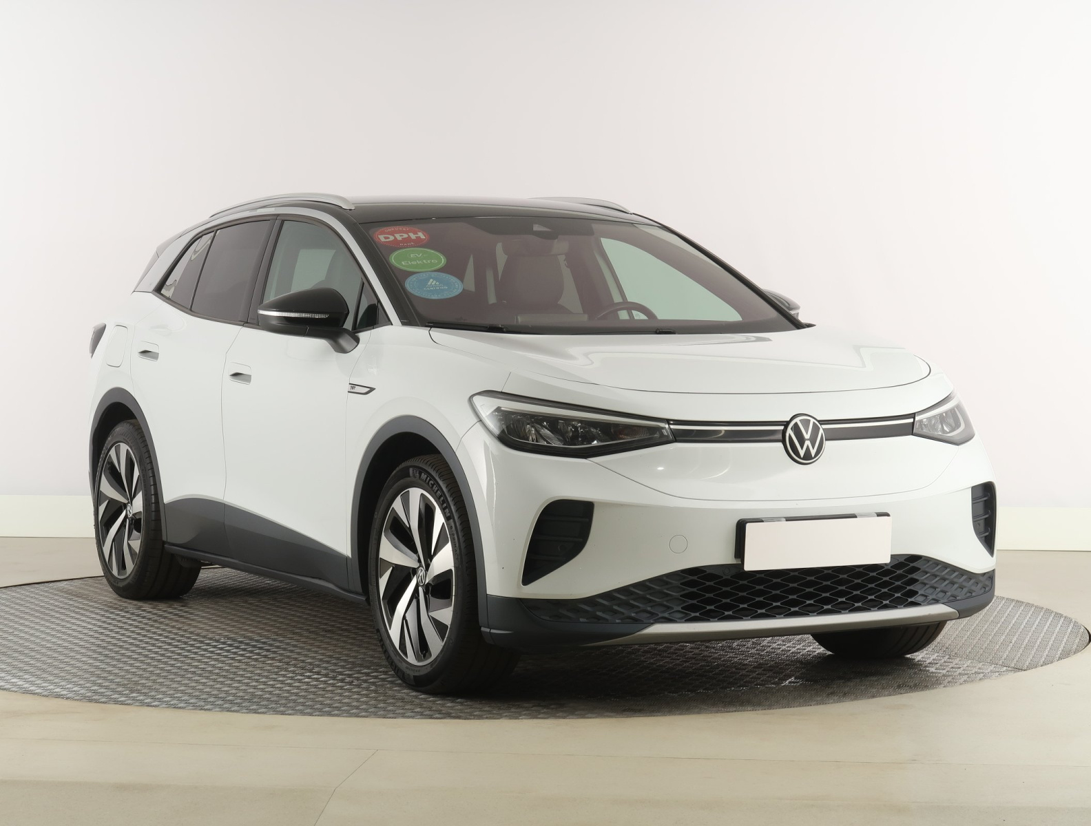 VW ID.4 Pro Perf. (82 kWh), 2021, digi klima, Infotainment