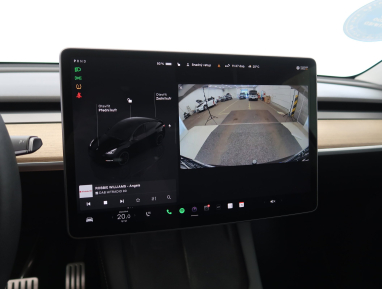 Tesla Model Y - 2022