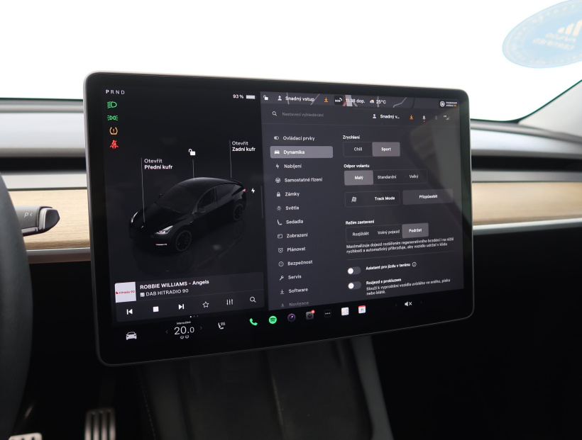 Tesla Model Y, 2022