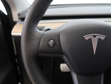 Tesla Model Y - 2022