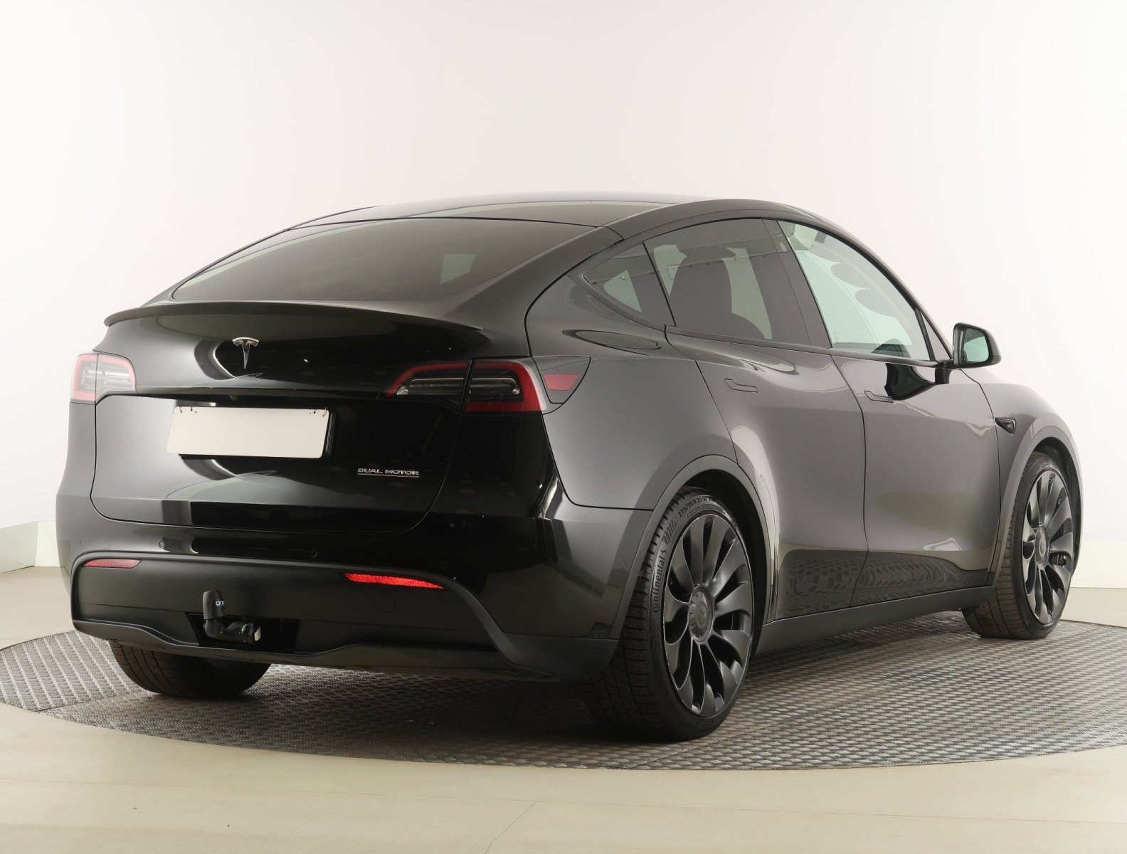 Tesla Model Y - 2022