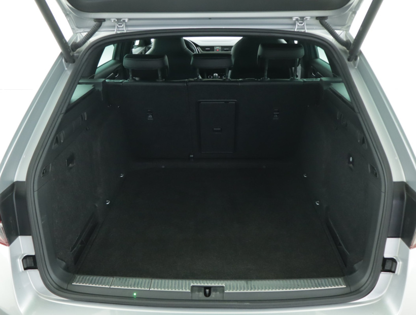 Škoda Superb, 2022