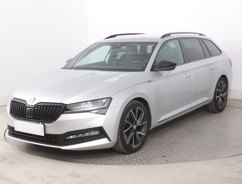 Škoda Superb, 2022