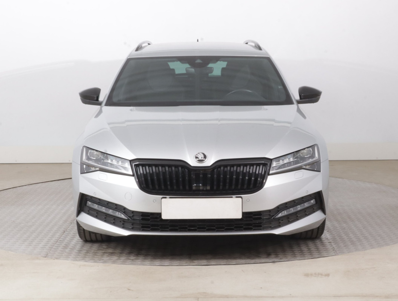 Škoda Superb, 2023