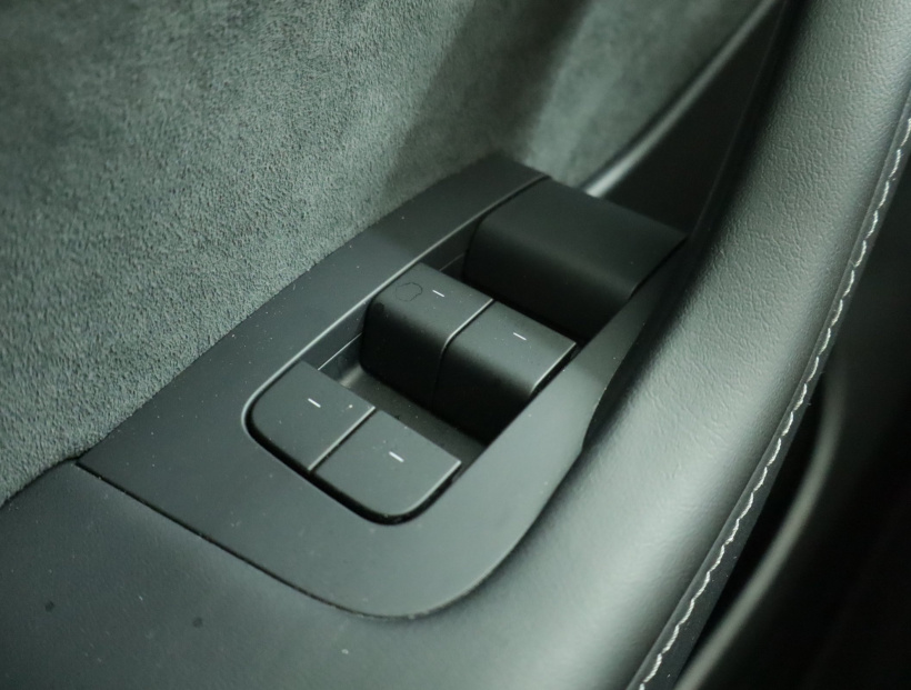 Tesla Model Y, 2022