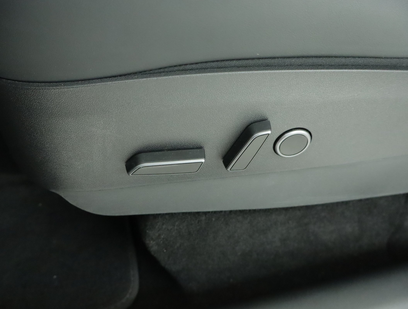 Tesla Model Y - 2022