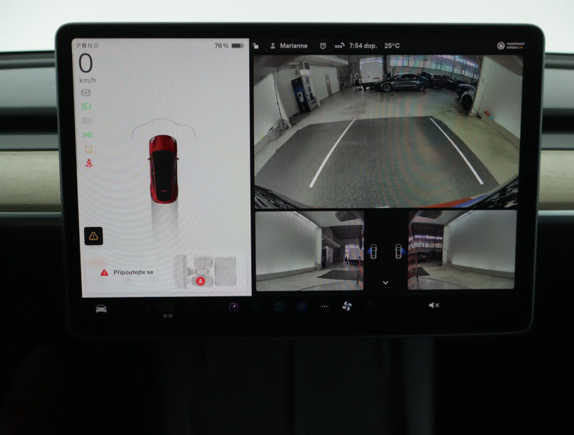 Tesla Model Y, 2022