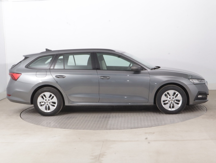 Škoda Octavia, 2023