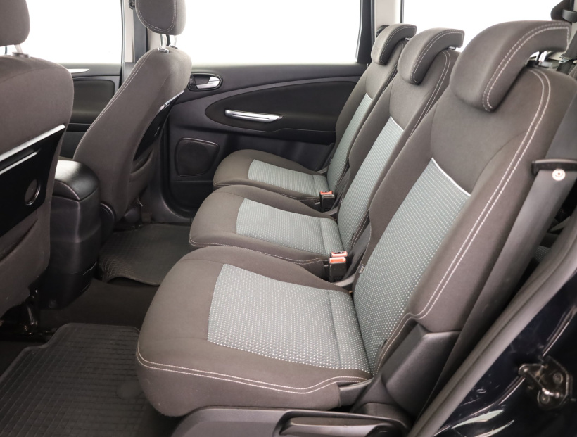 Ford Galaxy, 2010