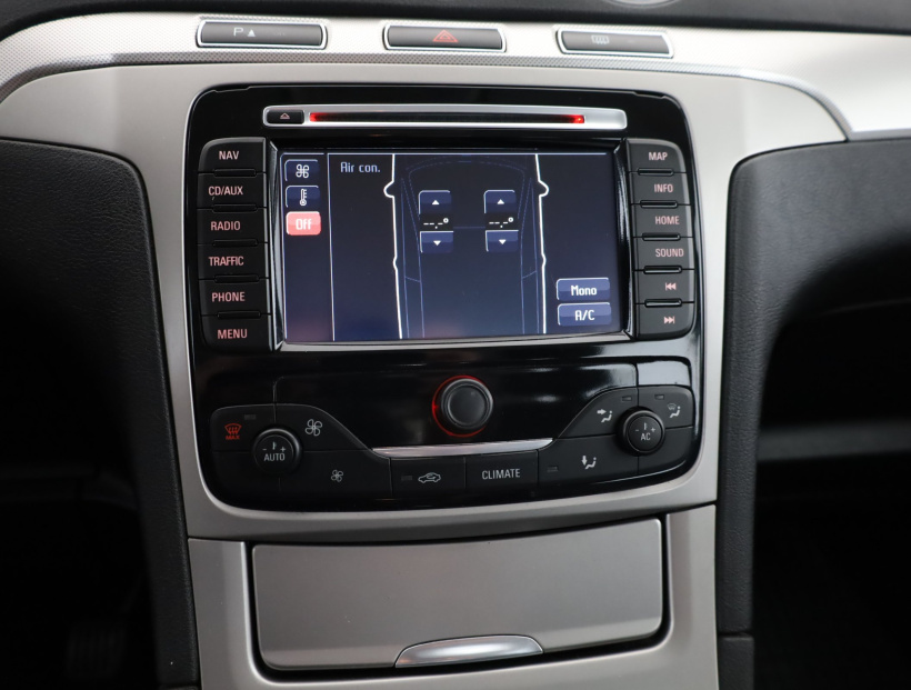 Ford Galaxy, 2010
