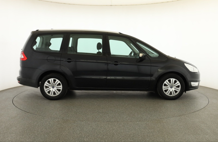Ford Galaxy, 2010