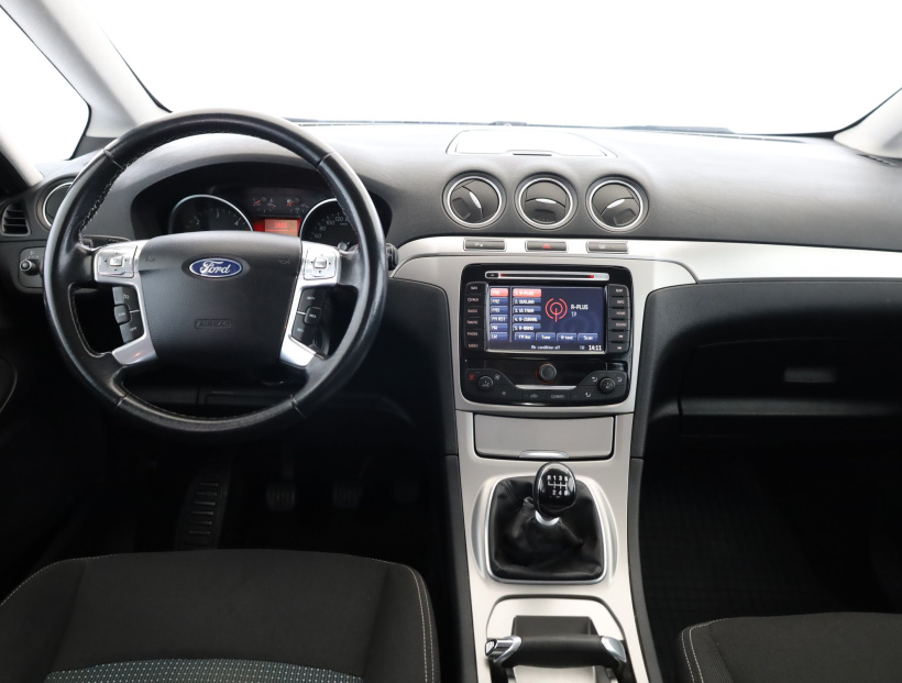 Ford Galaxy, 2010