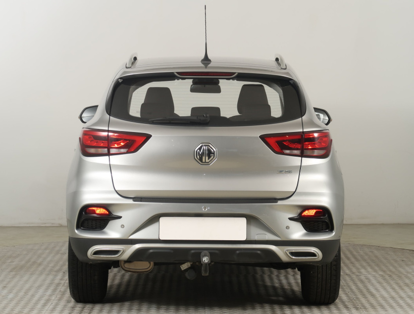 MG ZS SUV, 2023