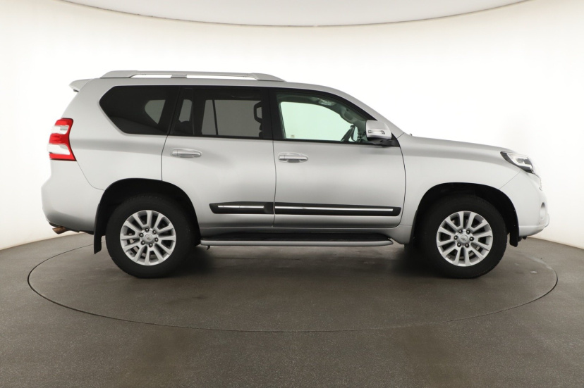 Toyota Land Cruiser, 2017