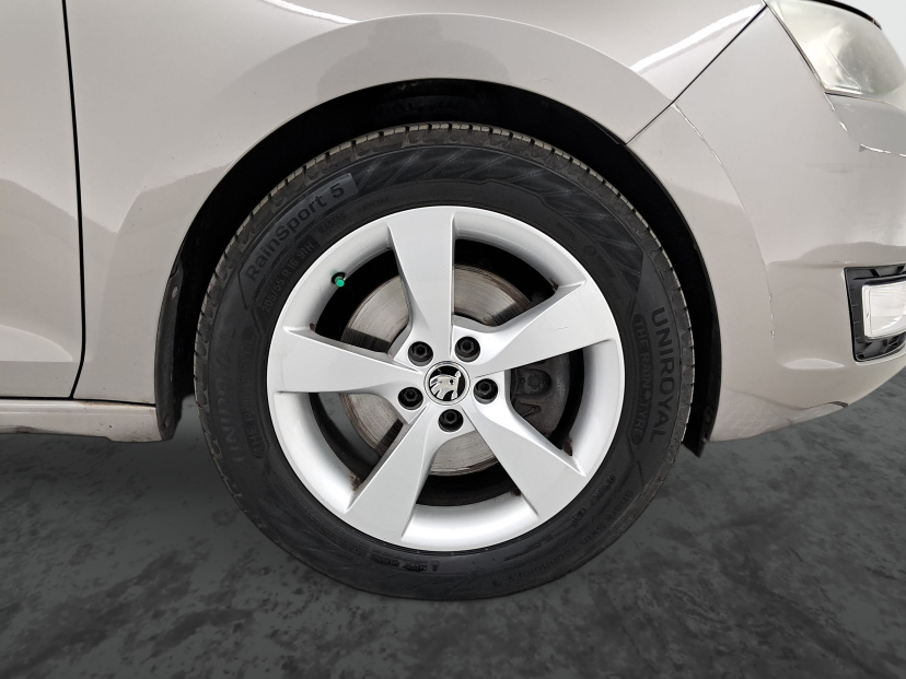 Škoda Rapid Spaceback, 2014