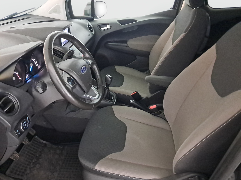 Ford Tourneo Courier, 2021