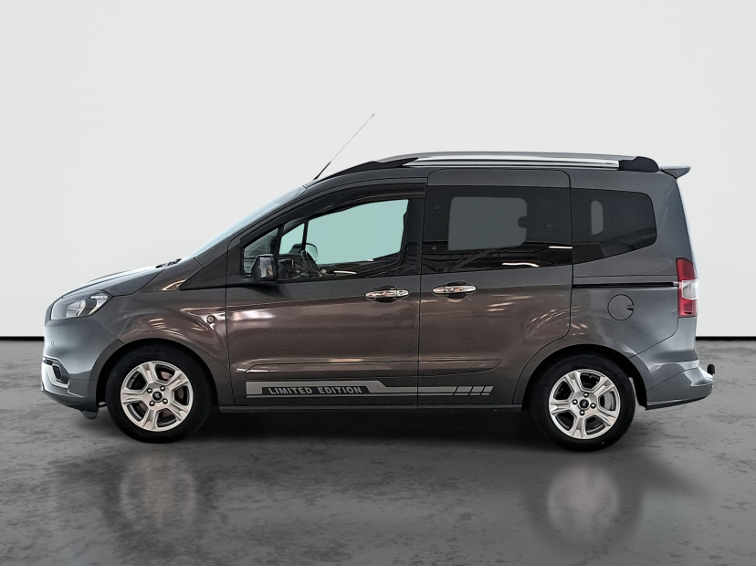 Ford Tourneo Courier, 2021