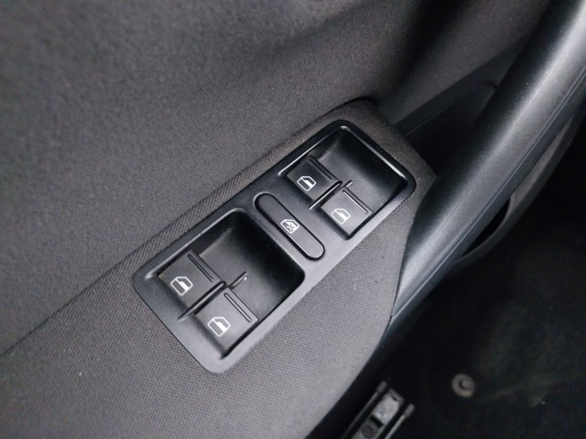 Volkswagen Polo, 2011