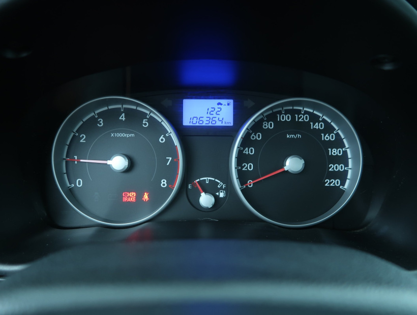 Hyundai Accent, 2011