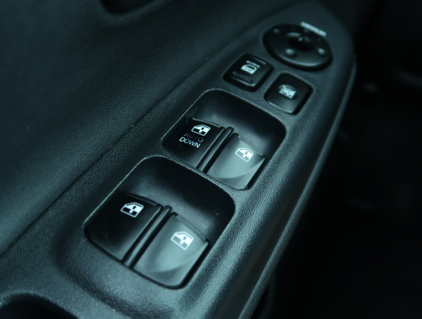 Hyundai Accent, 2011