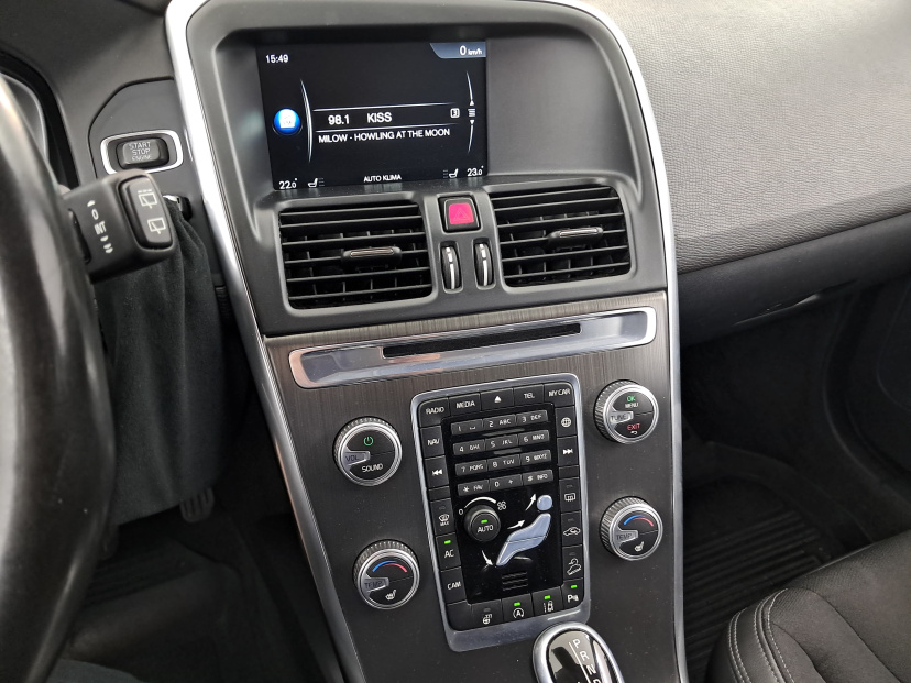 Volvo XC60, 2015