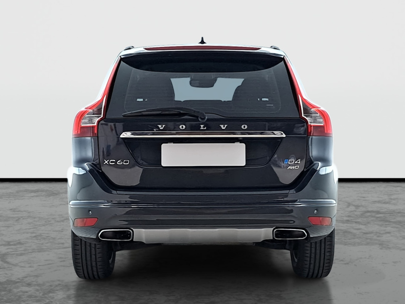 Volvo XC60, 2015