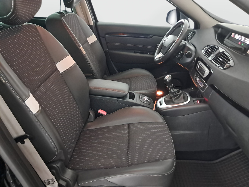 Renault Grand Scenic, 2013